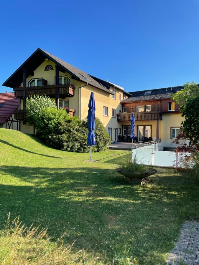 Hotel Gruener Baum Bühlertal エクステリア 写真